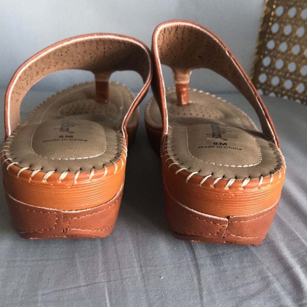 NEW Angel steps brown faux leather comfy slip on sandals size 8 - Picture 5 of 8